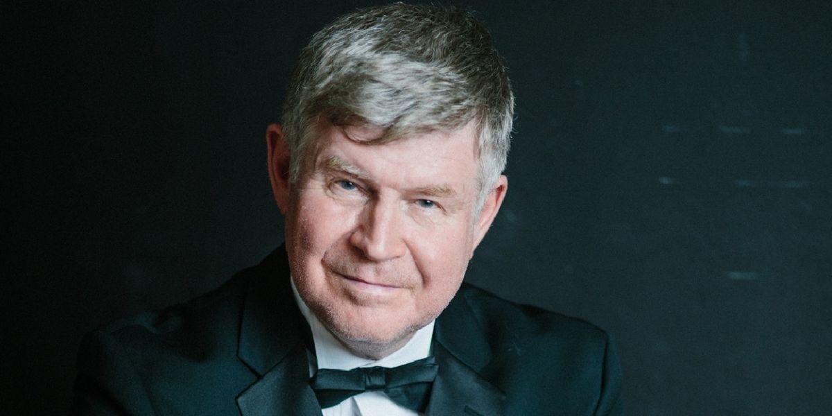 Renowned Conductor & Pianist Ian Hobson Appointed Guest Conductor Of Sinfonia Varsovia