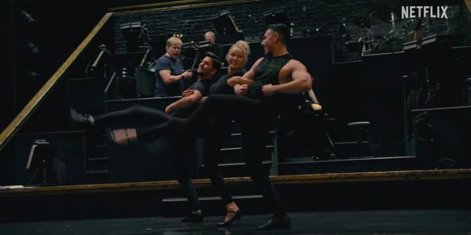 VIDEO: Pamela Anderson Rehearses CHICAGO In Netflix Documentary Trailer
