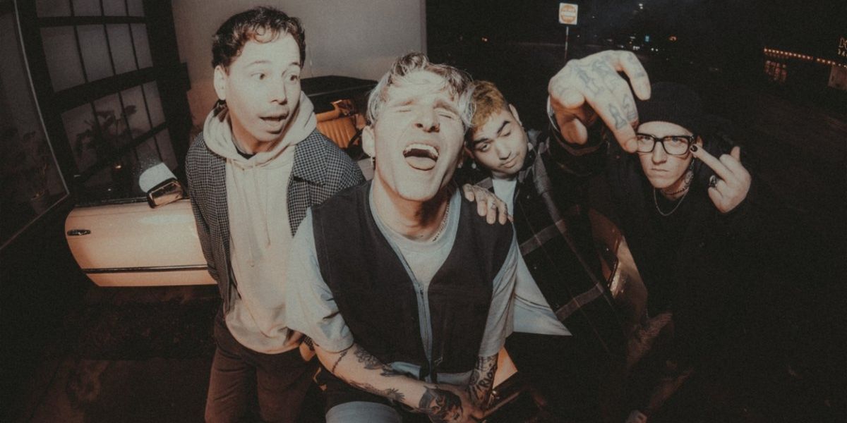 Dead Lakes Announce Debut Full-Length Album 'Daydreamer'