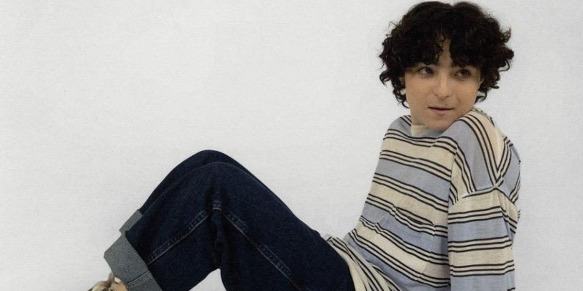 Claud Releases New Songs 'Wet' & 'Crumbs'