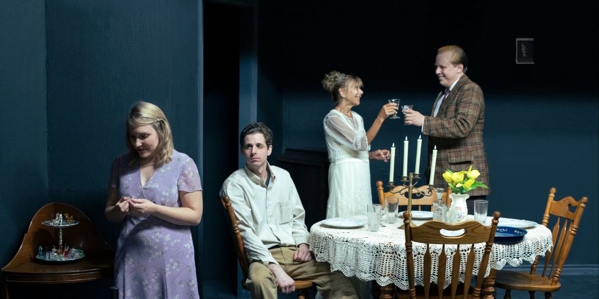 Review: THE GLASS MENAGERIE at Oyster Mill Playhouse