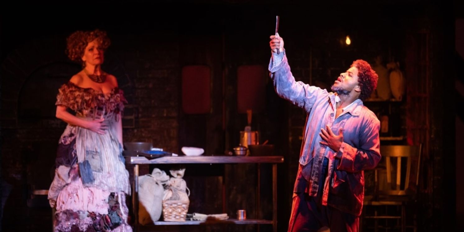 Review: SWEENEY TODD at The 5th Avenue Theatre  Image