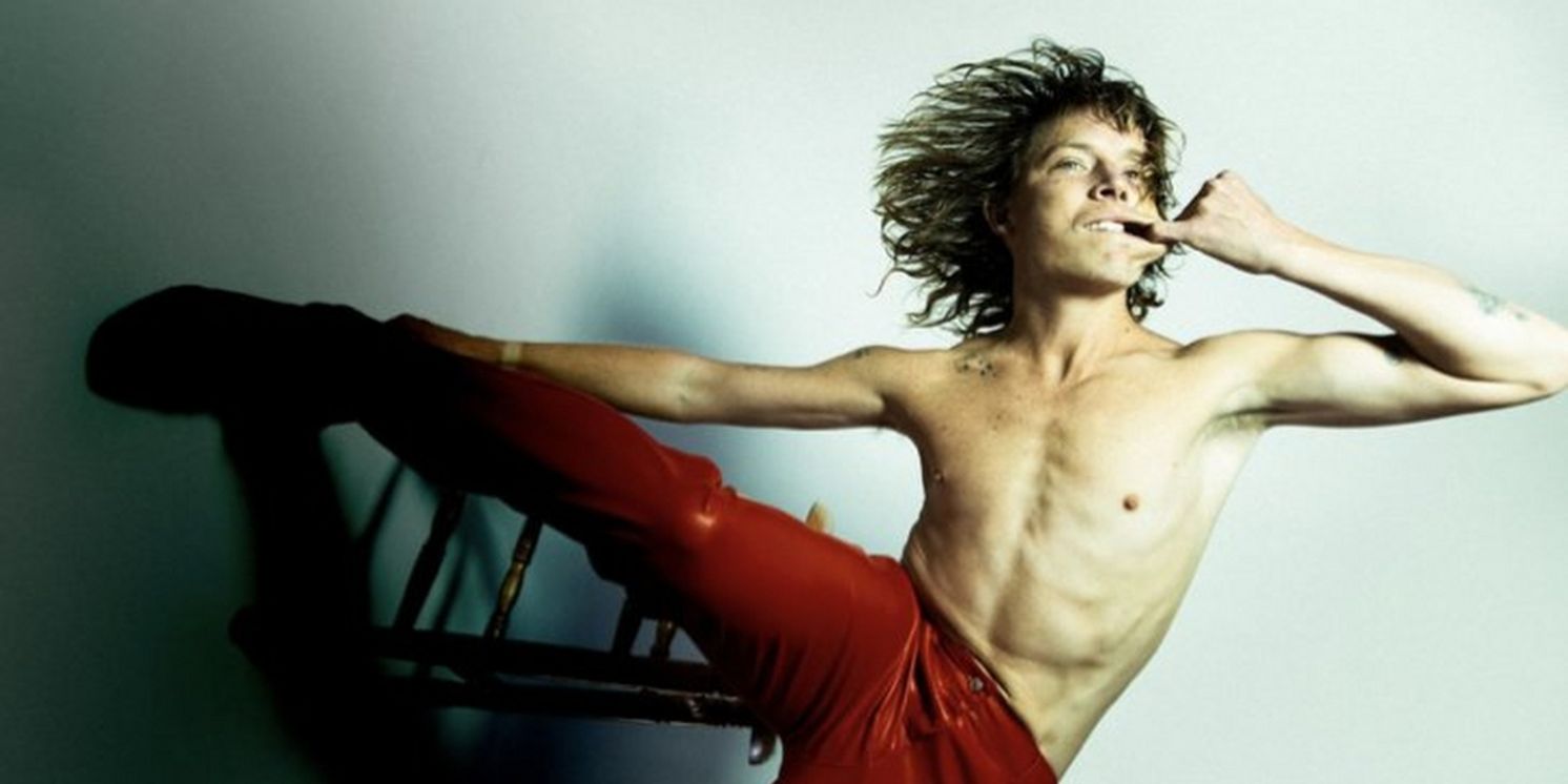 Nicholas Allbrook Shares New Single 'Commodore'  Image