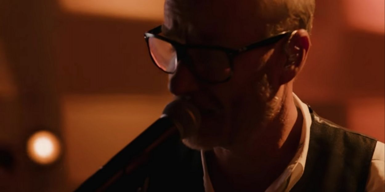 VIDEO: Matt Berninger Performs 'I'm Waiting for the Man' on THE TONIGHT SHOW Video