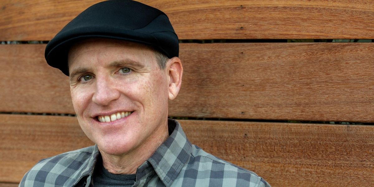 Comedian Greg Fitzsimmons to Perform at The Den Theatre in October