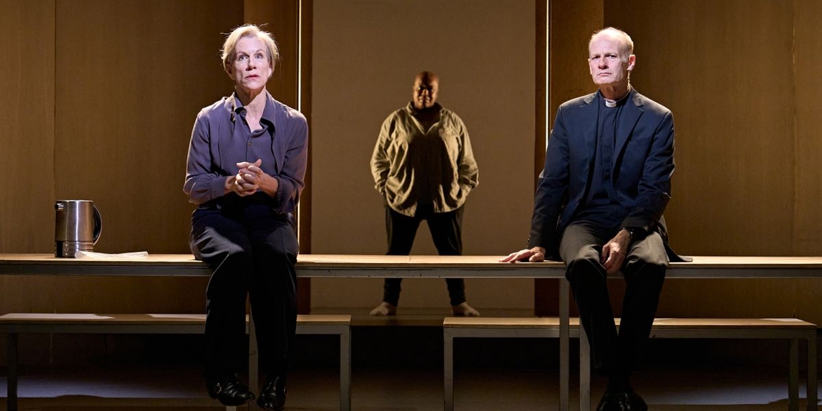 Review: THE DOCTOR, Duke of York's Theatre