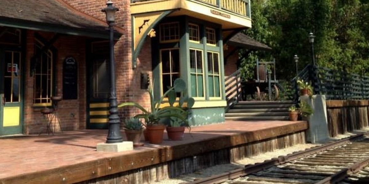 Theatre in Historic Places: Unbound Productions Takes MYSTERY LIT to the Santa Anita Train Depot