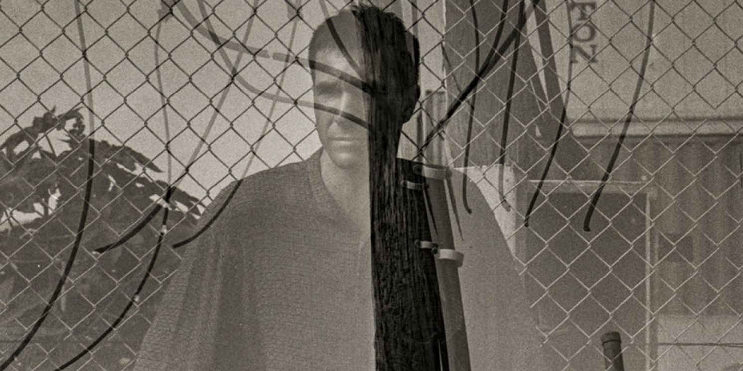 Prudence (Tom Crandles of Au.Ra) Releases New Single 'It's Useless'  Image