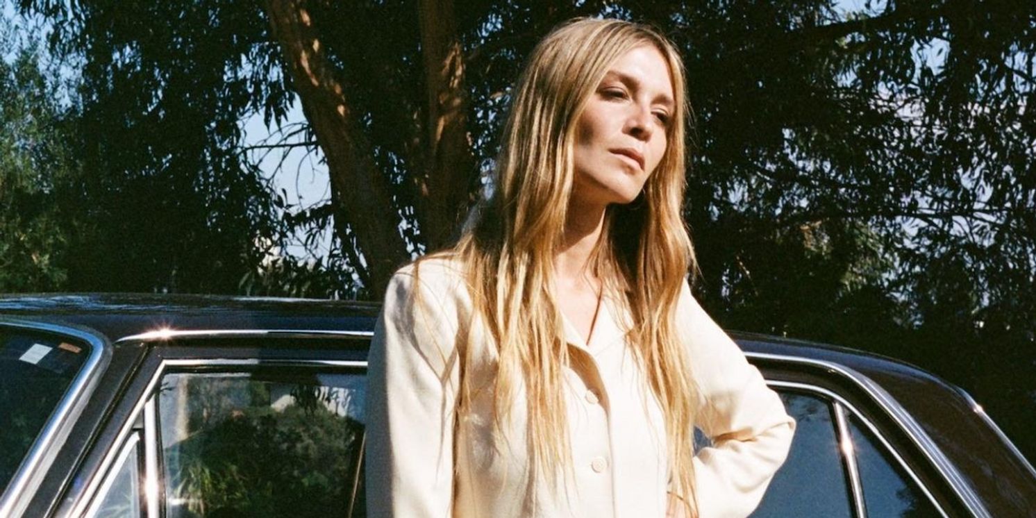 Dear Dear Announces New Album & Shares New Track 'A Woman's Fault'  Image