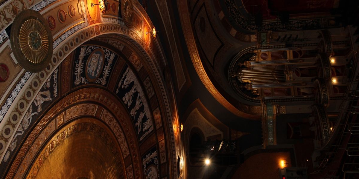 Palace Theater Waterbury to Offer Two New Tours This Month for Children and Adults