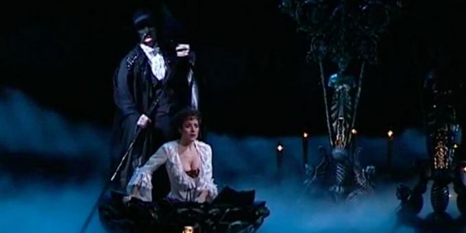 #TBT: THE PHANTOM OF THE OPERA Becomes The Longest-Running Musical In Broadway History