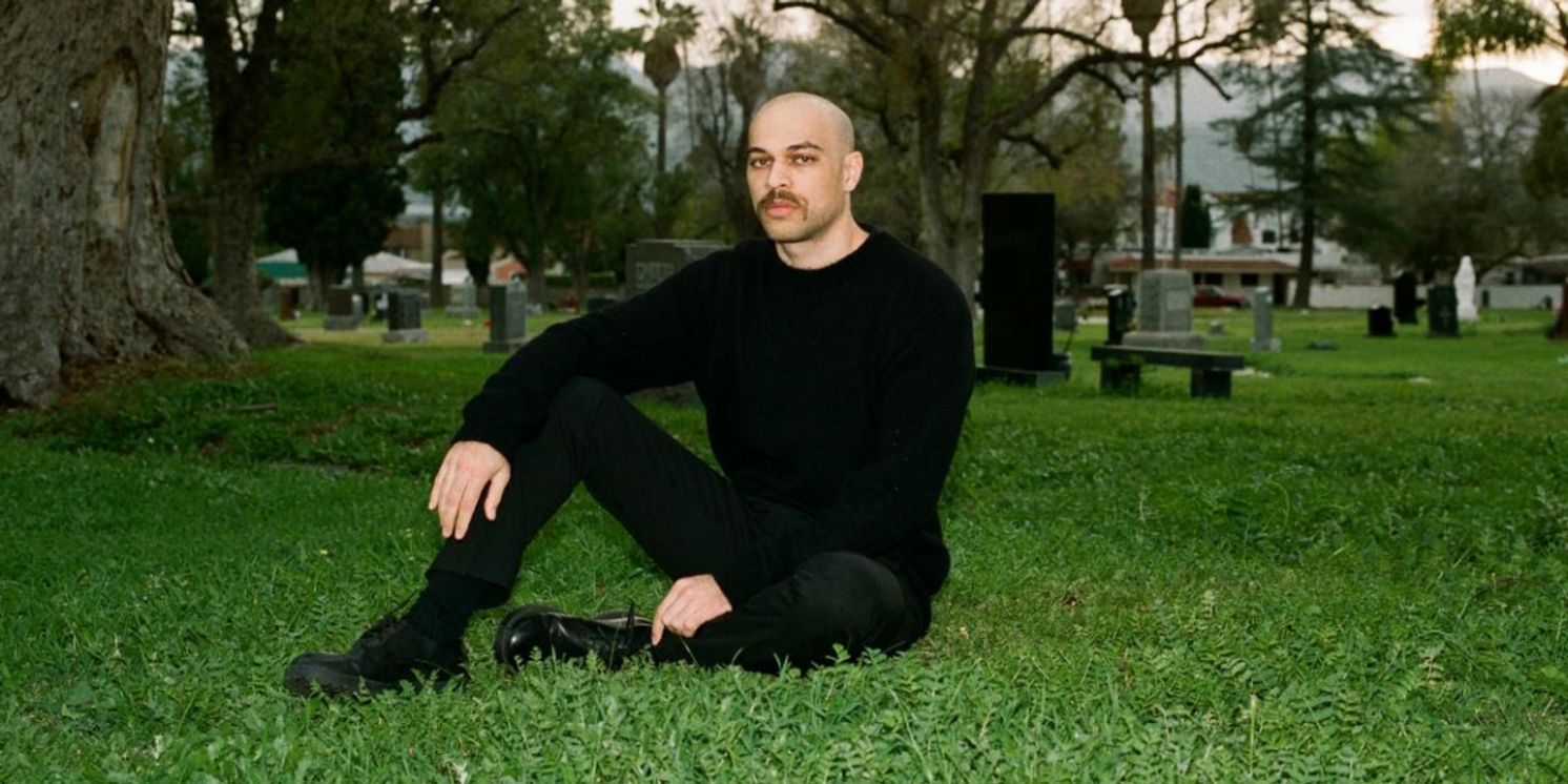 Darkwave Artist Mareux Releases Single 'Little Lies'  Image