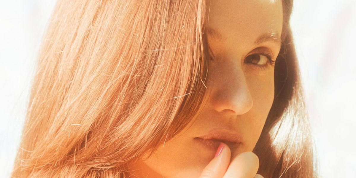 Jessy Lanza Announces 'Love Hallucination' & Shares Single 'Midnight Ontario' (Hyperdub)