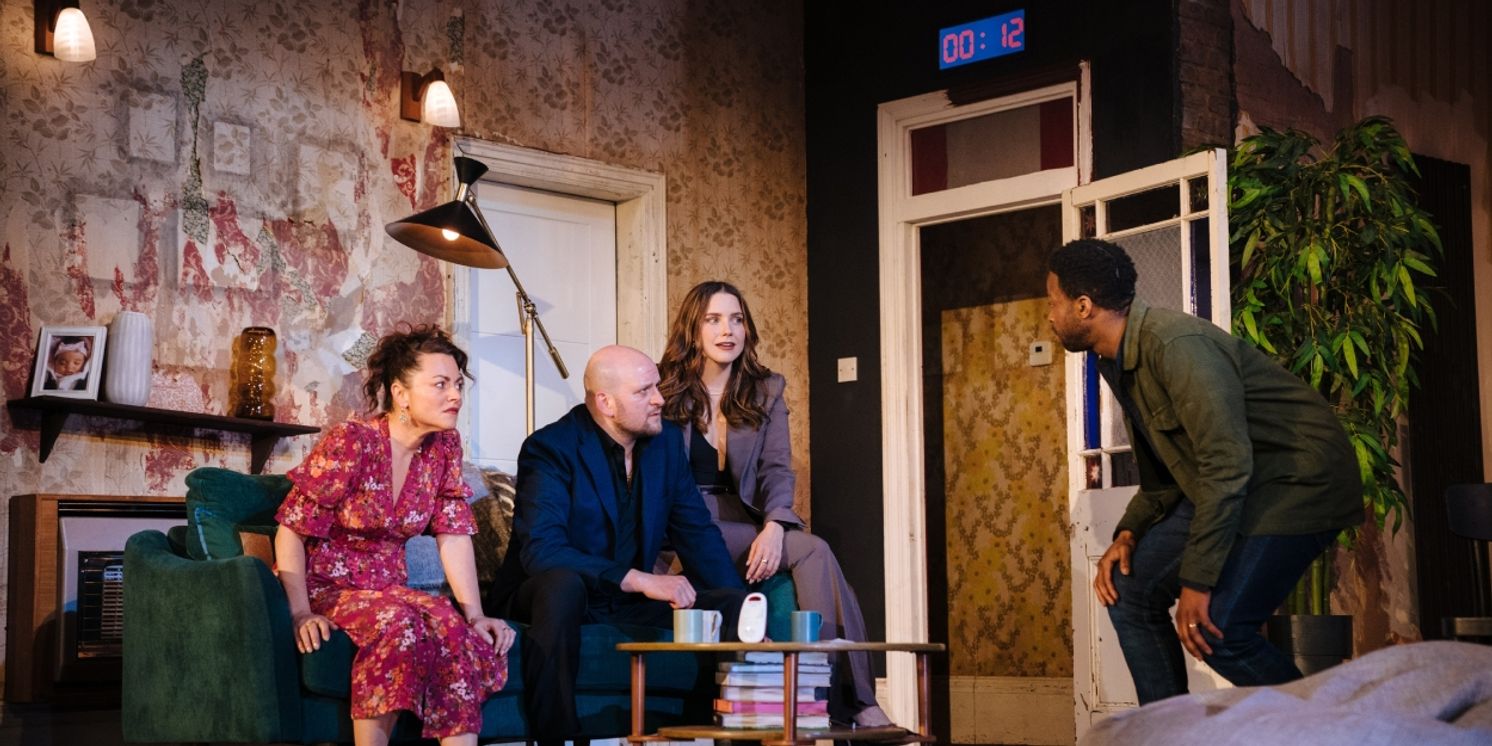 Review: 2:22 - A GHOST STORY, Apollo Theatre  Image