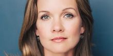 Chatting with Broadway Veteran Becky Gulsvig
