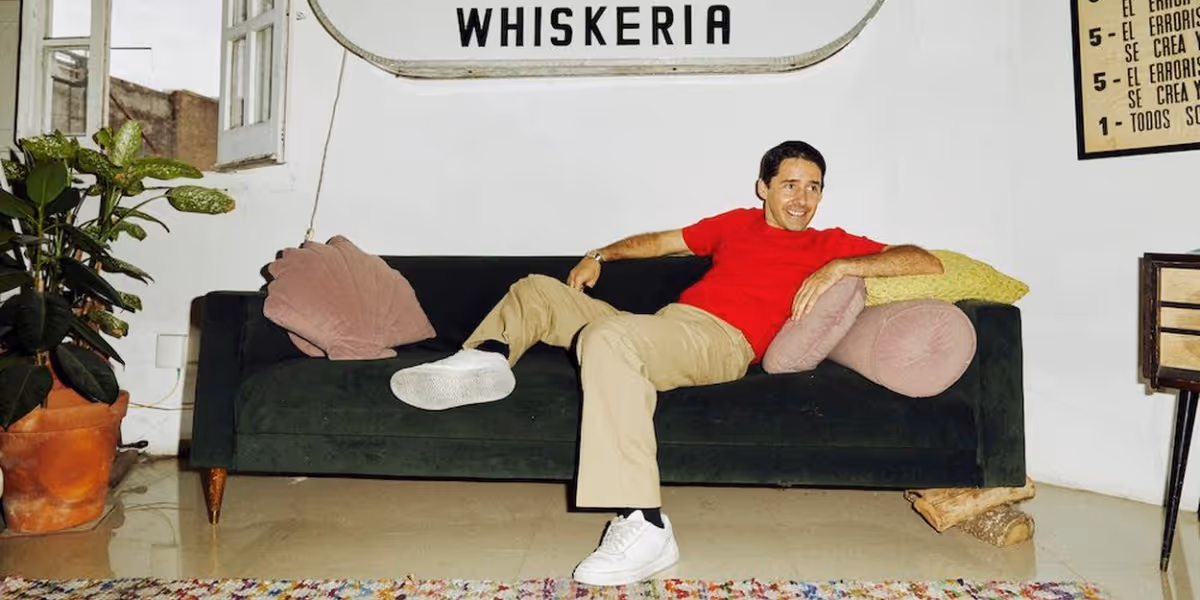 Juan Wauters Announces Album Featuring Y la Bamba, Frankie Cosmos, and Zoe Gotuss