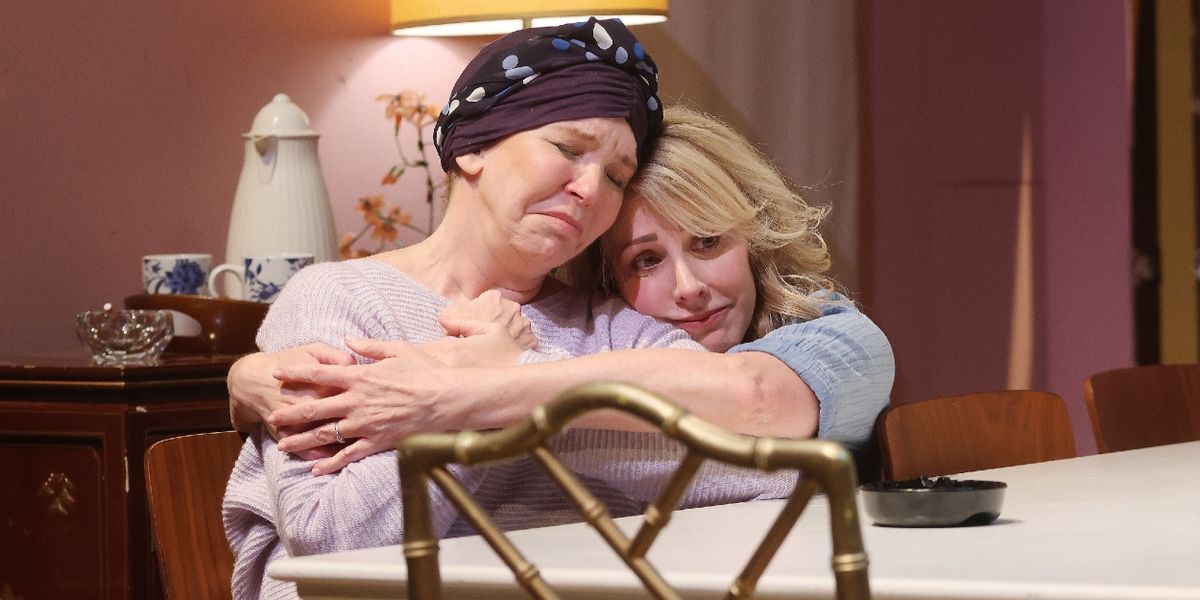 Review: AUGUST: OSAGE COUNTY stuns at DIRT DOGS
