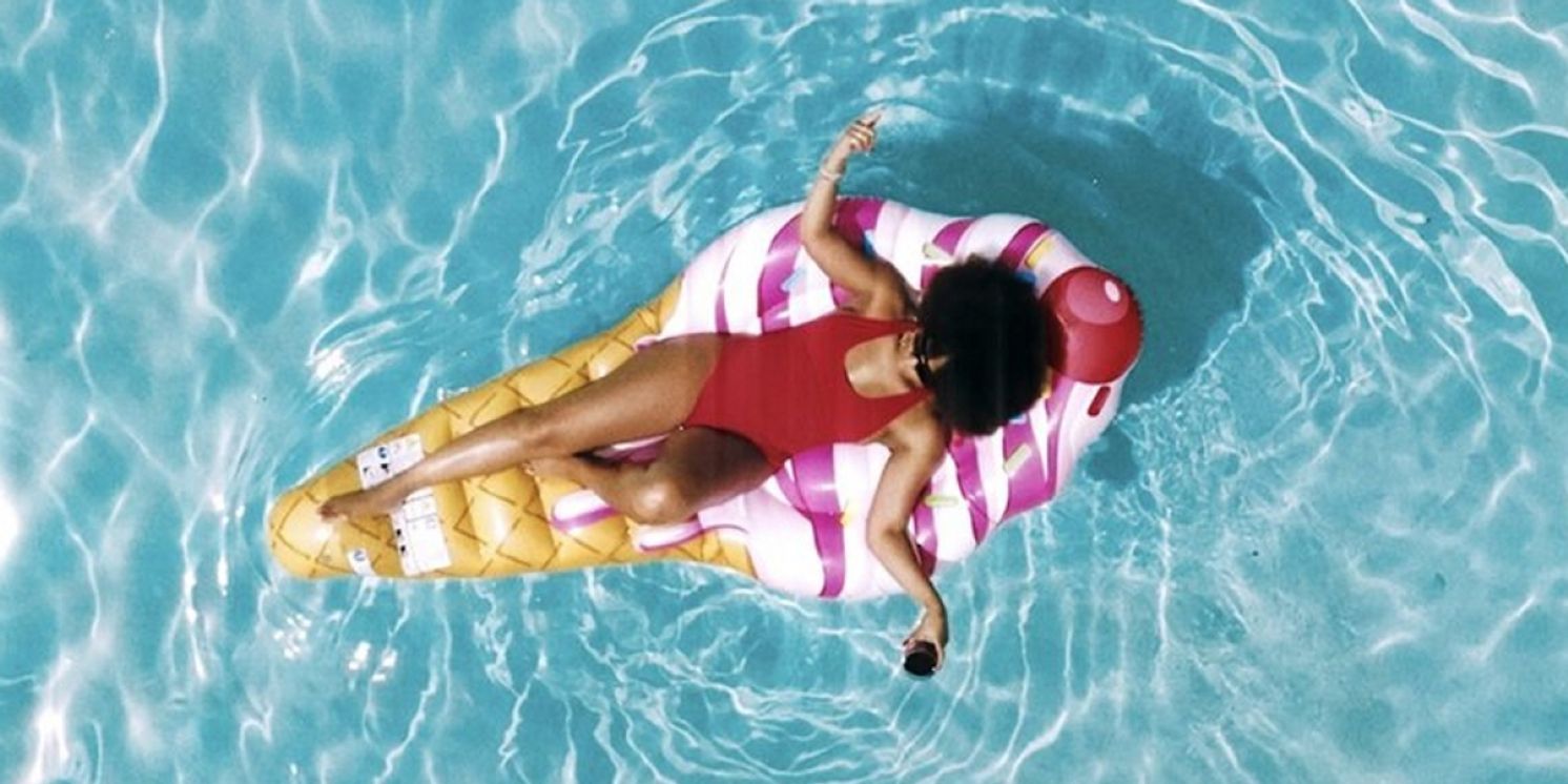 Lila Iké Drops New Single 'Dinero'  Image