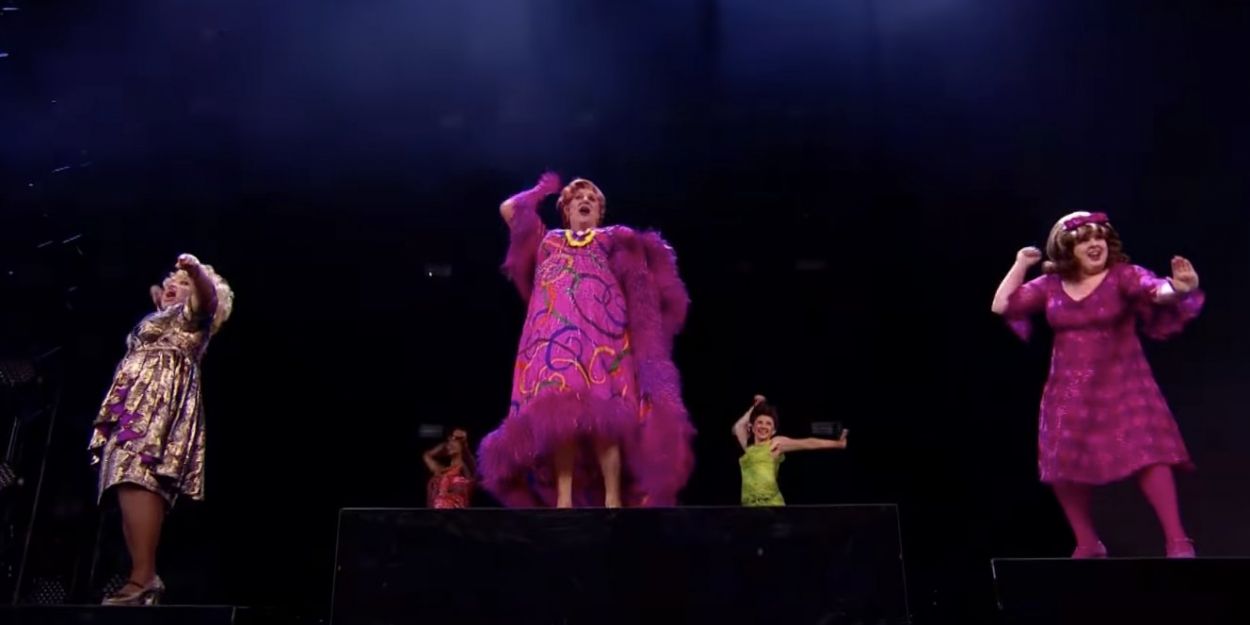 VIDEO: Michael Ball, Lizzie Bea, and the London Cast of HAIRSPRAY Perform on… Video
