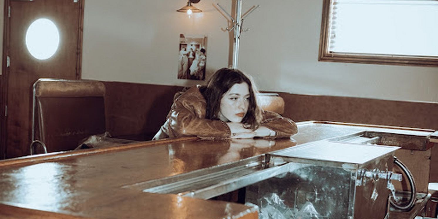 ALASKA REID Announces A. G. Cook Co-Produced Debut Album & Shares 'Back To This'  Image