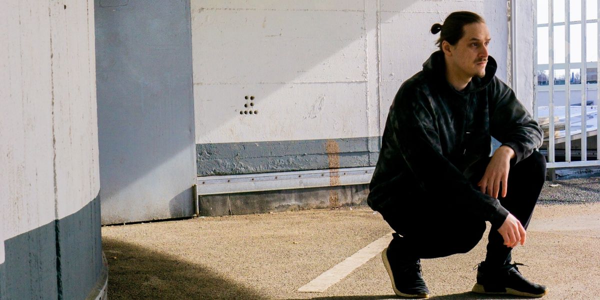 Tom Finster Announces Debut Album on DIVIDID
