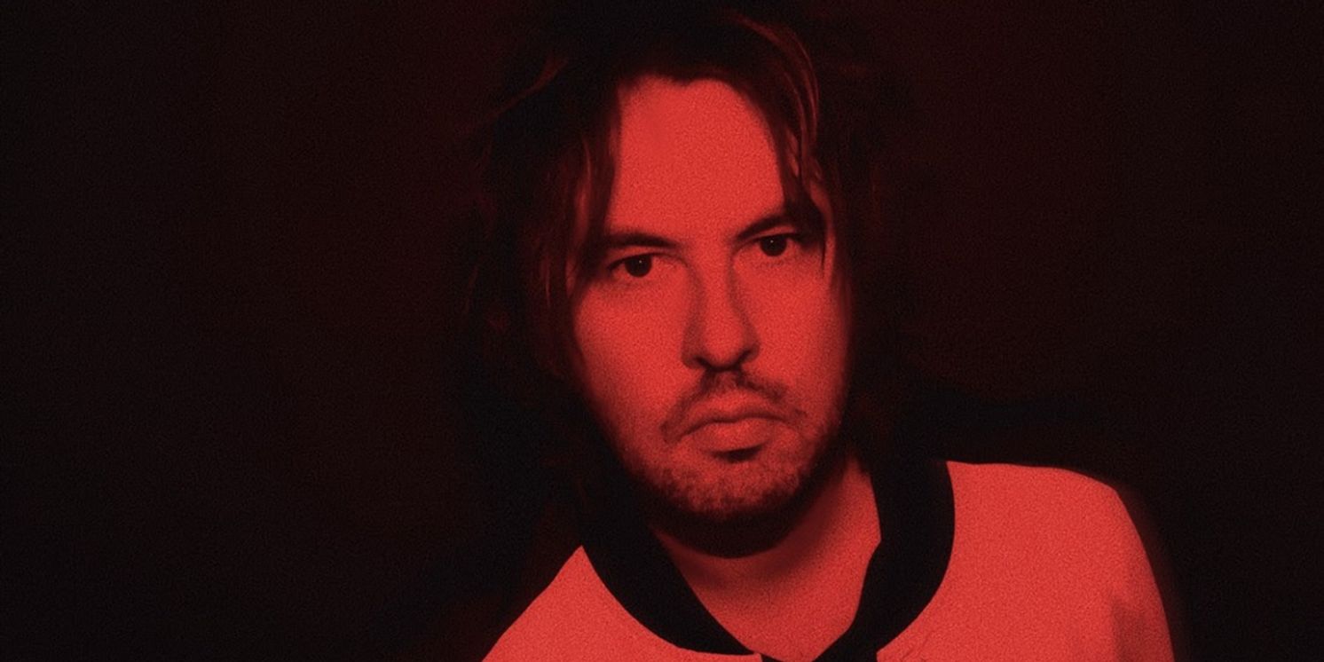 Coyle Girelli Releases Acoustic Take of 'Modern Noir'  Image