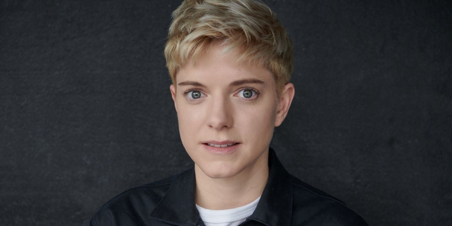 Mae Martin to Make Their Hour-Long Netflix Stand-up Debut  Image