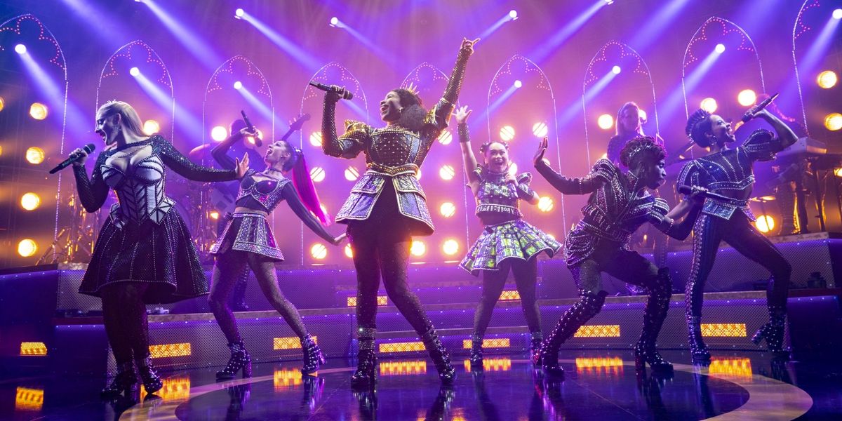 SIX, INTO THE WOODS & More Participate in GLAAD's Spirit Day