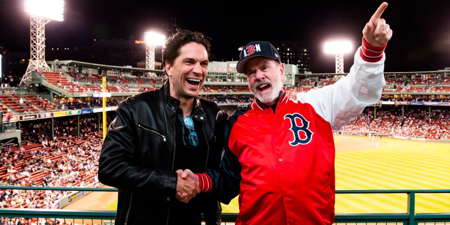 Pre-Broadway A BEAUTIFUL NOISE, THE NEIL DIAMOND MUSICAL Begins Performances Tonight  Image