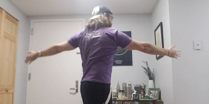 BWW Exclusive: Daily #MobilityMinute with Mark Fisher Fitness Trainer Harold Gibbons- The Rainbow Reach