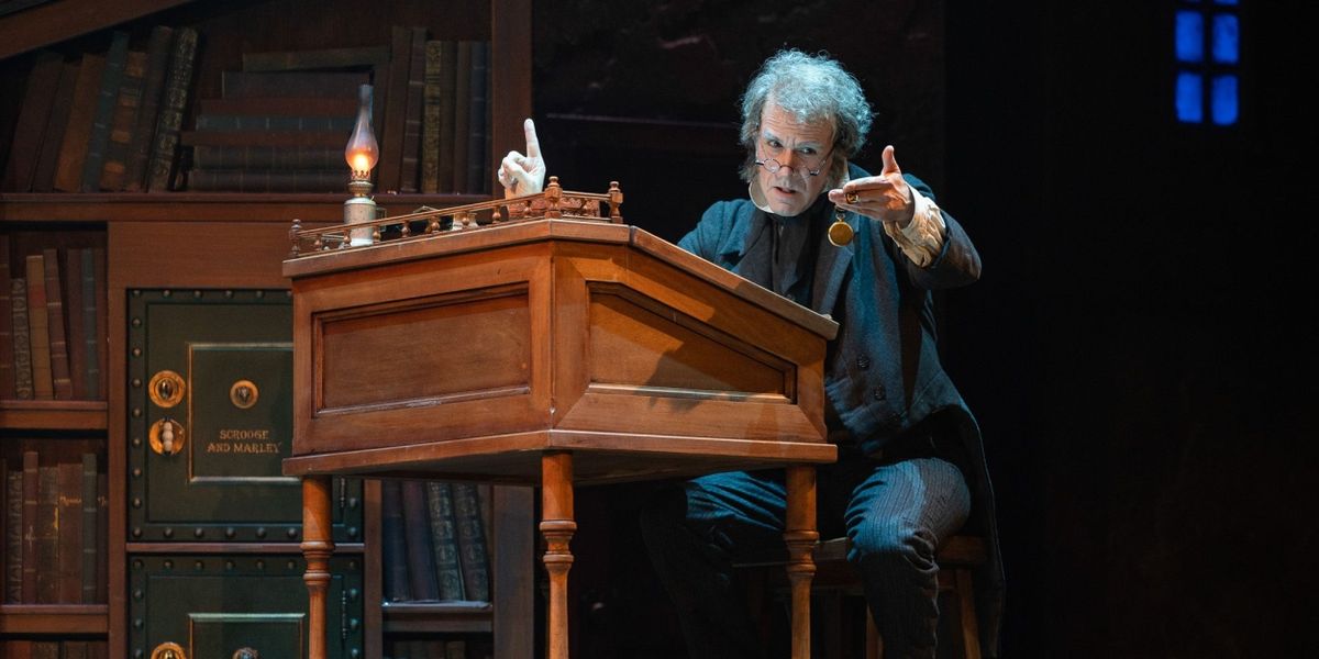 Review: A CHRISTMAS CAROL Remains a Gift to be Treasured at the MILWAUKEE REP