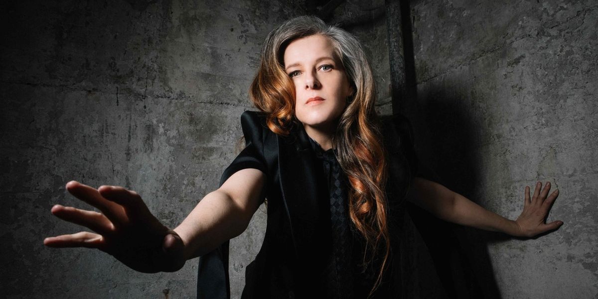 Review: Neko Case at Brooklyn Steel