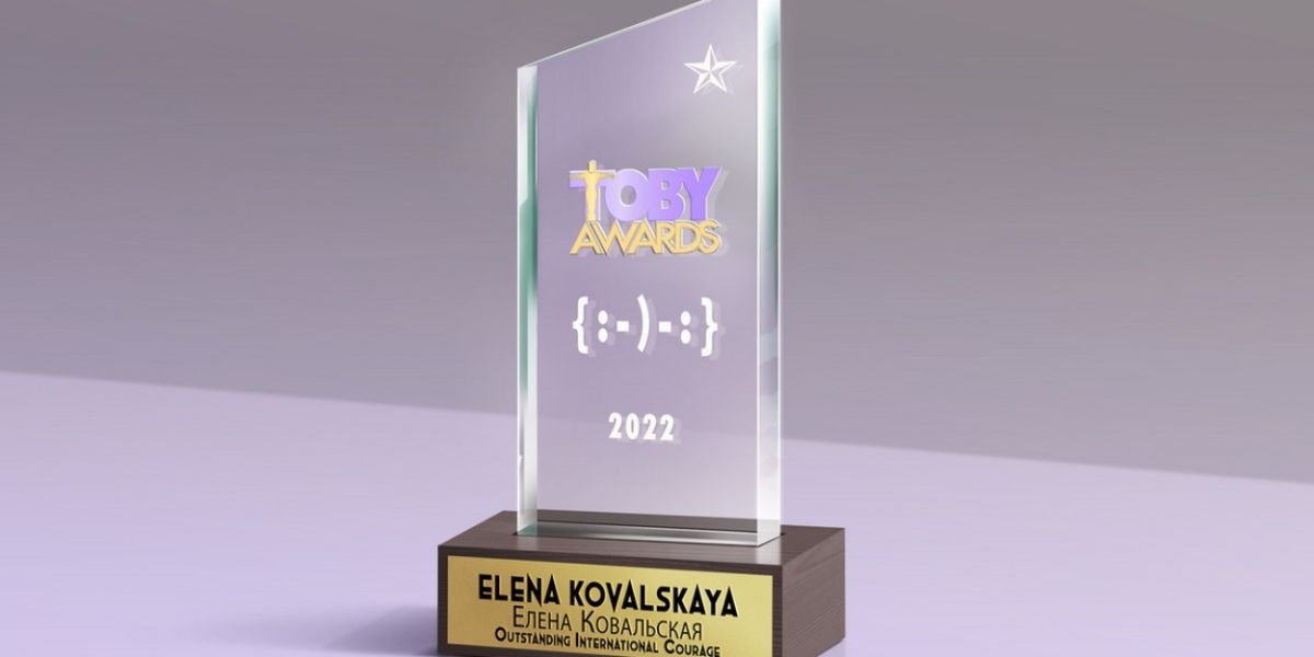 David Foster and Elena Kovalskaya Receive 2022 TOBY AWARDS