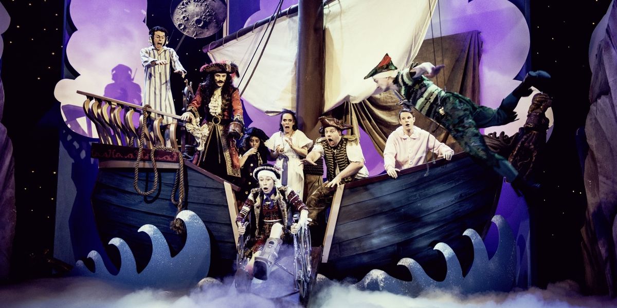 PETER PAN GOES WRONG Takes Flight On BroadwayHD 