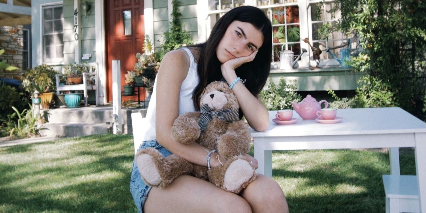 Avery Lynch Shares 'The Kids Table' EP  Image