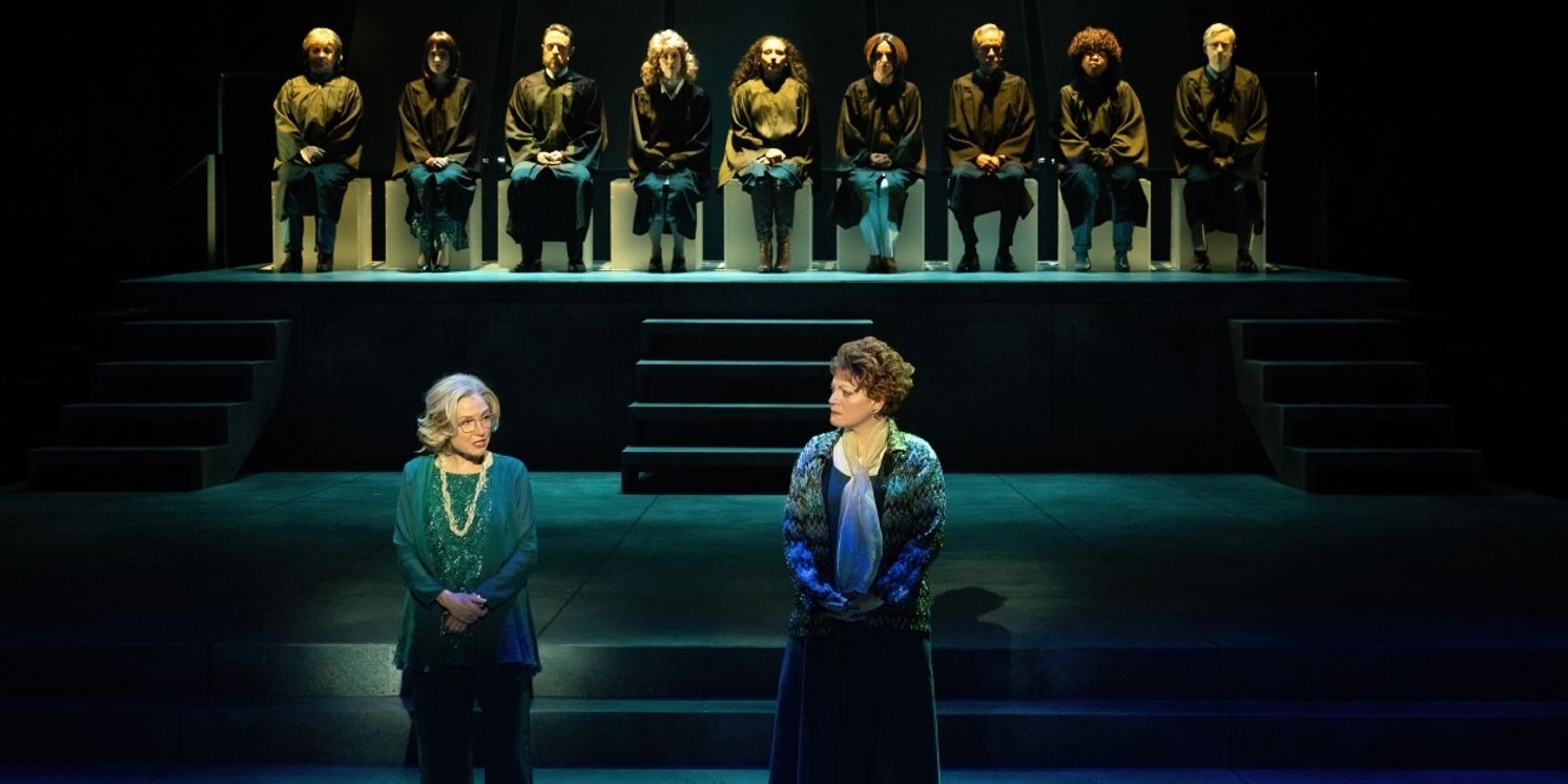 Review: ZACH'S ROE Wows With a Timely Message  Image