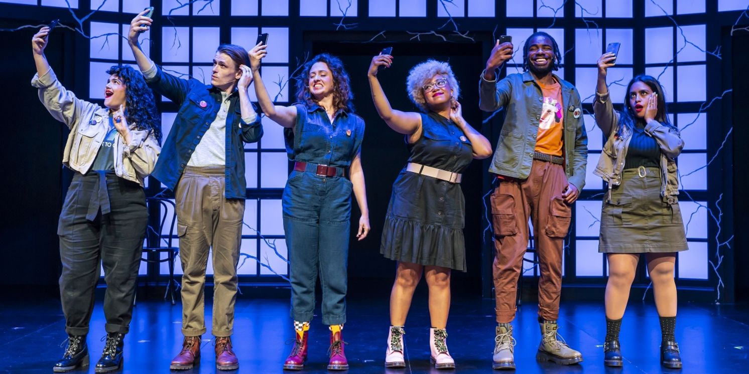 Review: The Second City's THE REVOLUTION WILL BE IMPROVISED at Theater Lab/Kennedy Center  Image