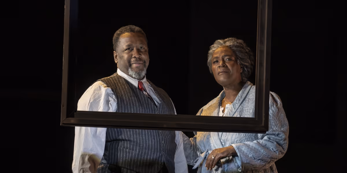 Disruptive Audience Member is Escorted Out of DEATH OF A SALESMAN
