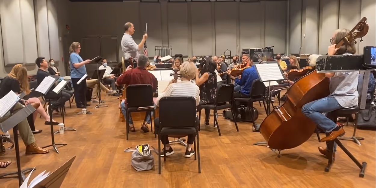 VIDEO: Kirk Dougherty Sings 'La donna è mobile' in Rehearsals for RIGOLETTO at Opera… Video