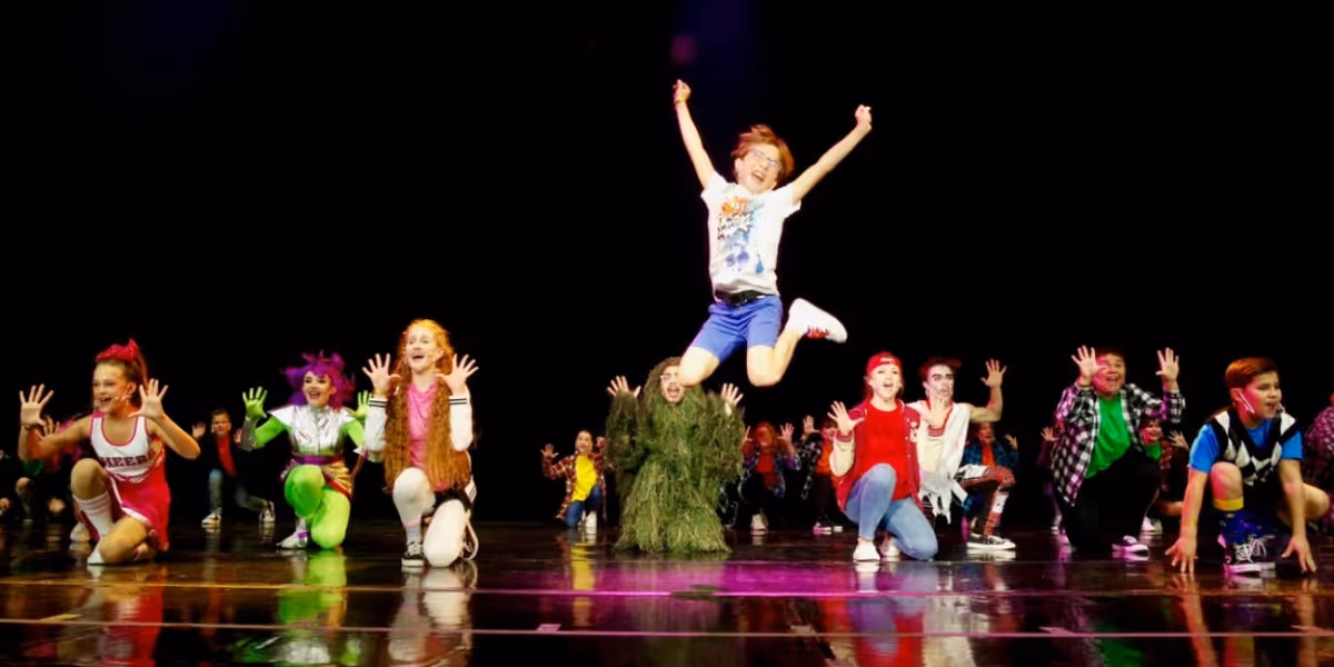 MEAN GIRLS Original Cast Members to Join 2023 Junior Theater Festival Atlanta