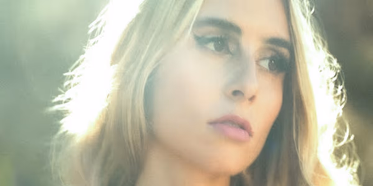 Carly Rose Sonenclar Returns With New Single 'Brokenhearted'