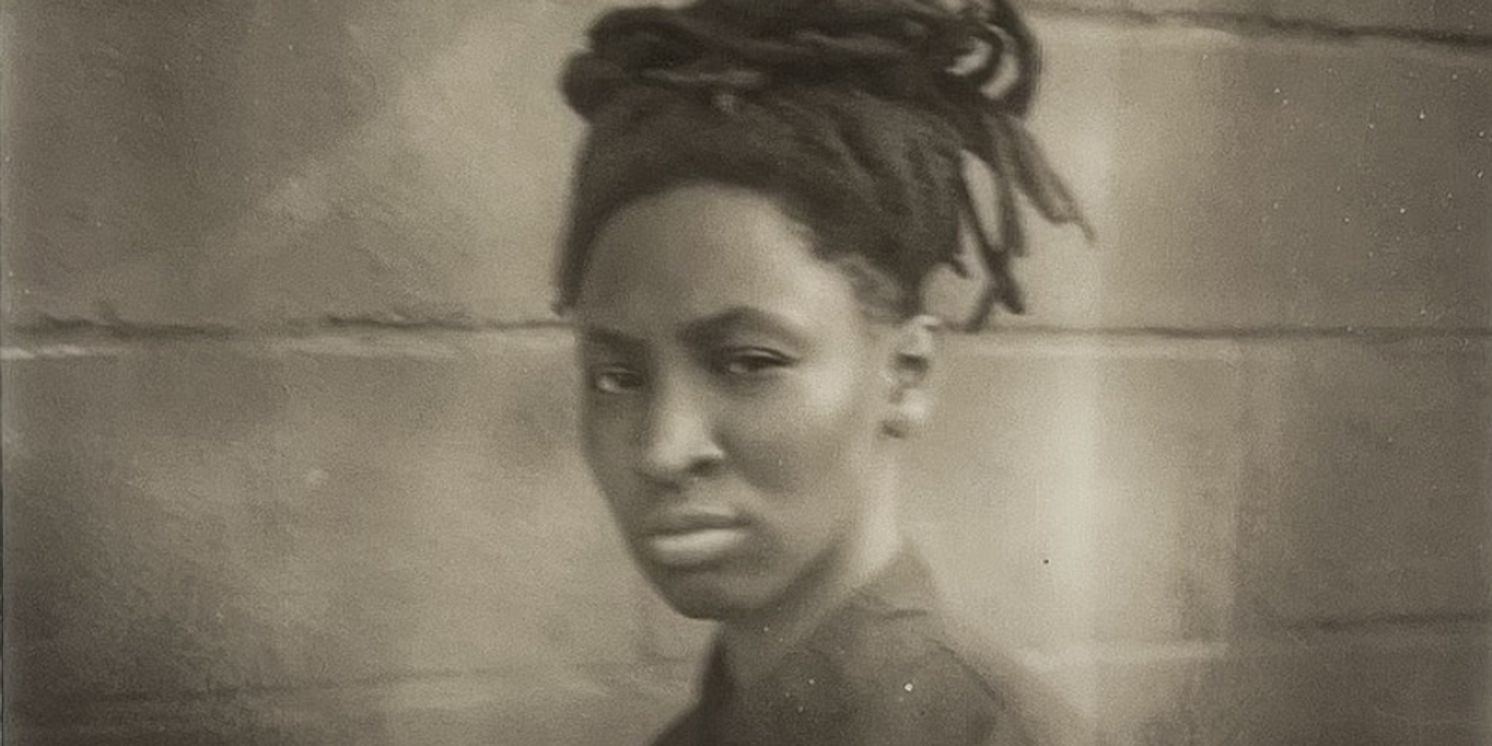 LUCI Announces Debut EP 'Juvenilia' & Shares New Single 'Trippin Trippin Trippin'  Image