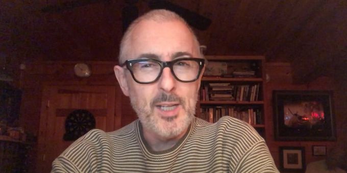 VIDEO: Alan Cumming Reflects on Working on CABARET as Part of Roundabout's Off-Script Series