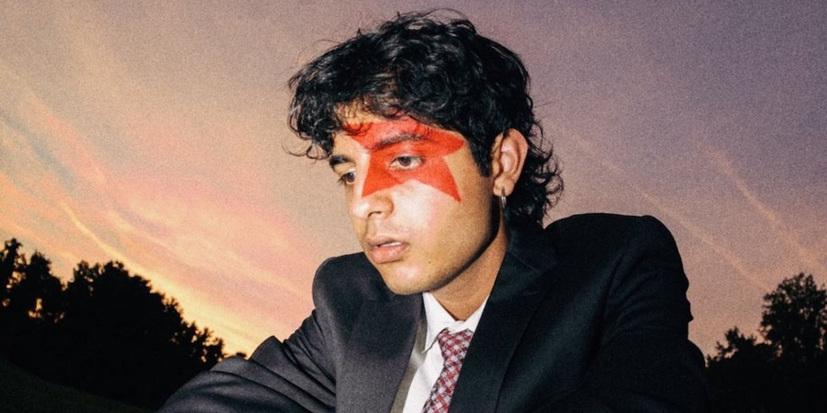 Curtis Waters Announces 2023 'BAD SON' Headlining Tour