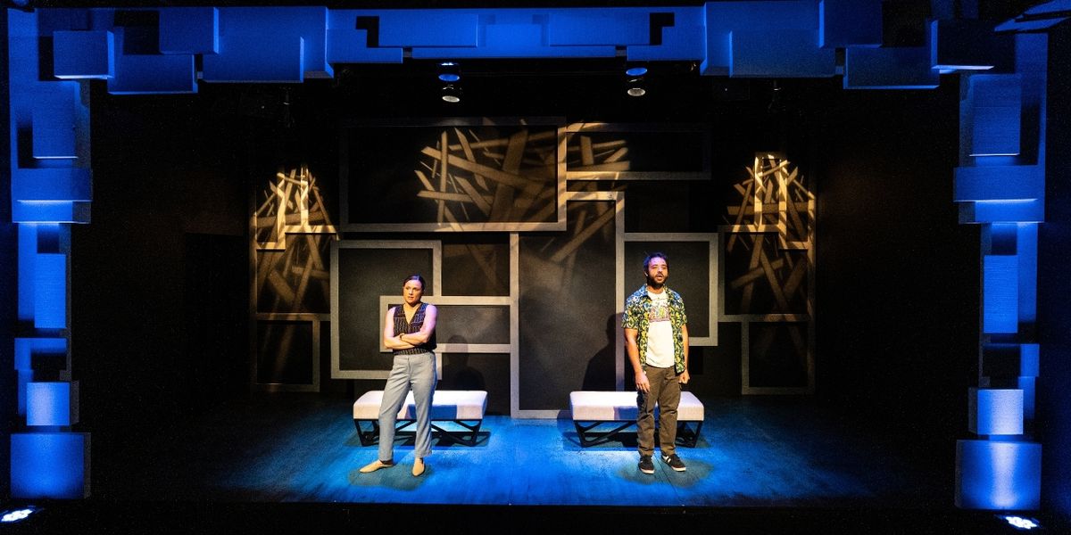 Review: THE BURDENS at Urbanite Theatre