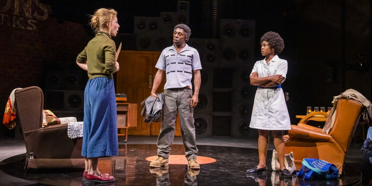 Review: THE DARKEST PART OF THE NIGHT, Kiln Theatre
