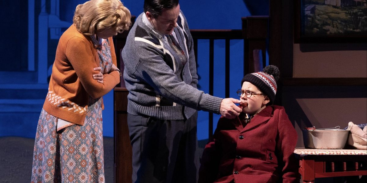 Review: A CHRISTMAS STORY at Pioneer Theatre Company is Warm-Hearted