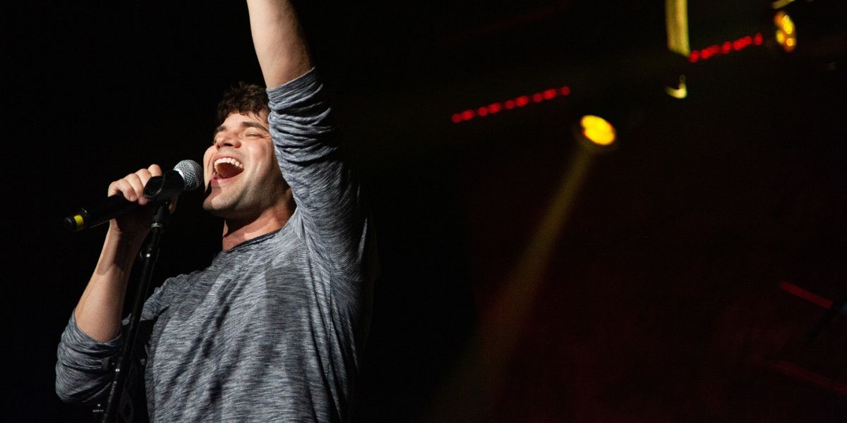 Review: JEREMY JORDAN AND AGE OF MADNESS Play Awesome Debut Rock Concert at Sony Hall