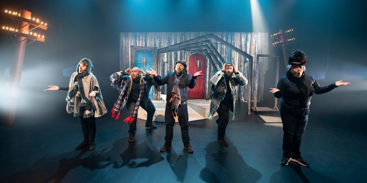 Review: VACHES At Canadian Stage