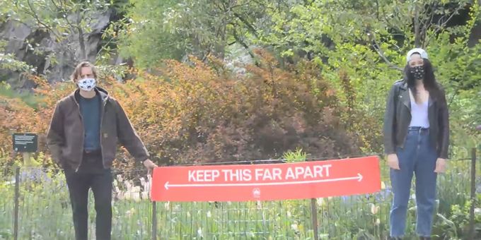 VIDEO: Dee Roscioli, Annaleigh Ashford & Colin Hanlon Perform WICKED Parody 'Defying Quarantine'